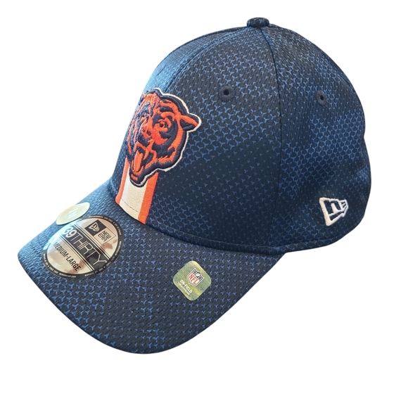 Men's Chicago Bears New Era Navy 2024 Sideline Logo 39THIRTY Flex Hat Size M/L - Picture 2 of 9